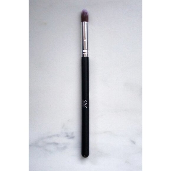 Highlighting Eye Brush KAZ - Picture 1 of 2